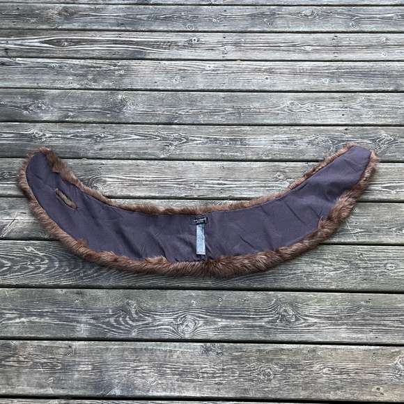 Faux Fur Trim: Zara Brown (Coat Accessory) - Picture 9 of 14